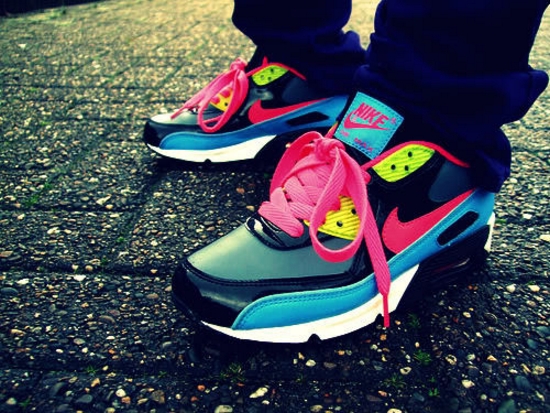 Posted-On-Shock-MAnsion-23